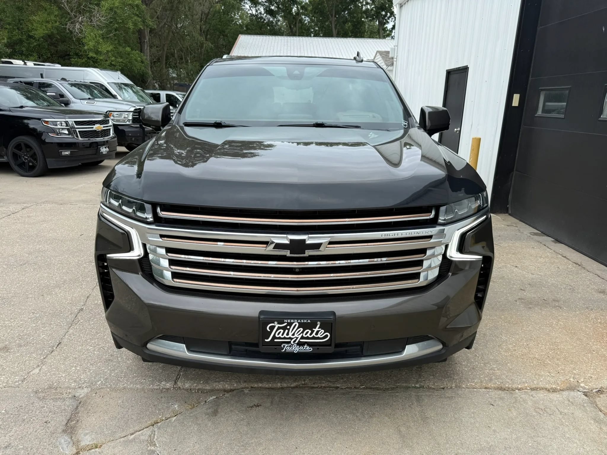 Used 2021 Chevrolet Tahoe High Country AWD/4WD image 3