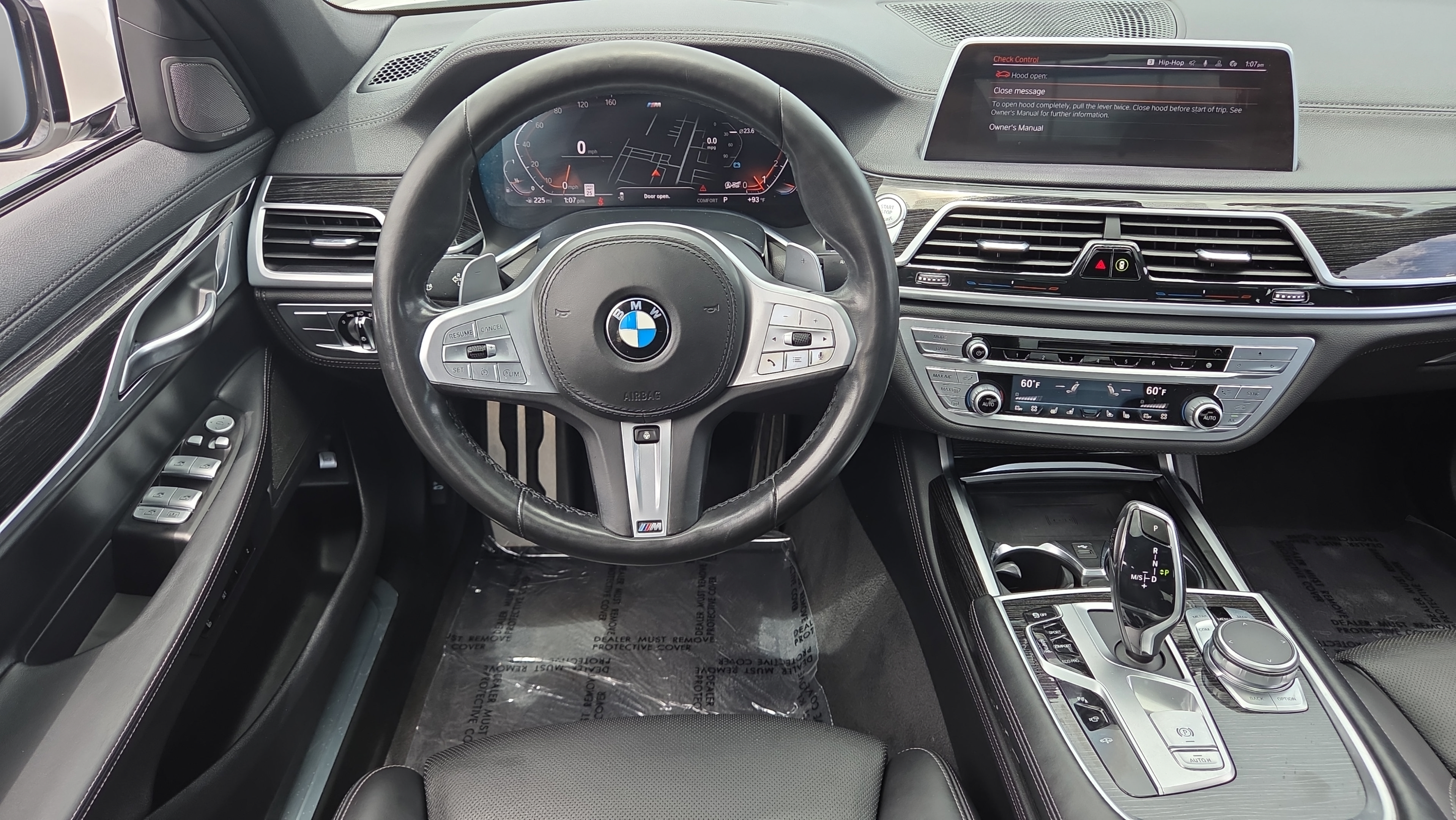 Used 2020 BMW 740i w/ M Sport Package RWD image 12