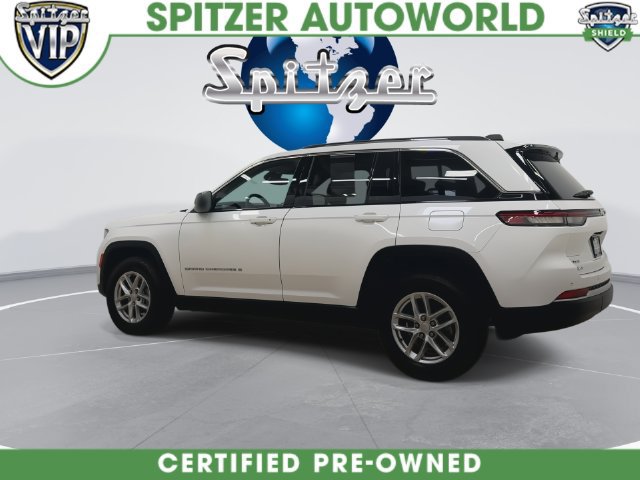 Used 2024 Jeep Grand Cherokee Laredo X AWD/4WD image 11