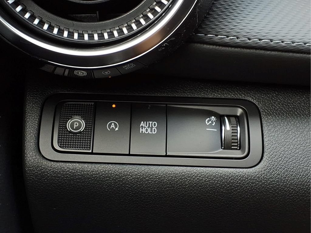 New 2027 Chevrolet Equinox LT w/ Convenience Package II FWD image 15