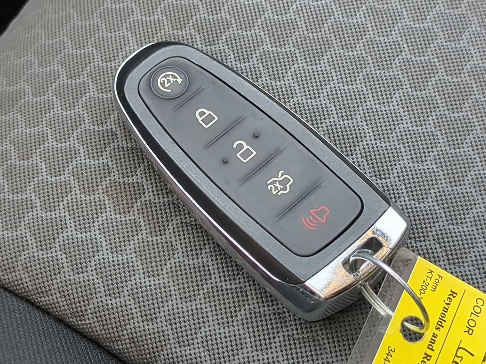 Used 2019 Ford Escape SE image 34