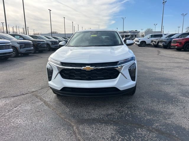 New 2026 Chevrolet Trax LS w/ LS Convenience Package image 8