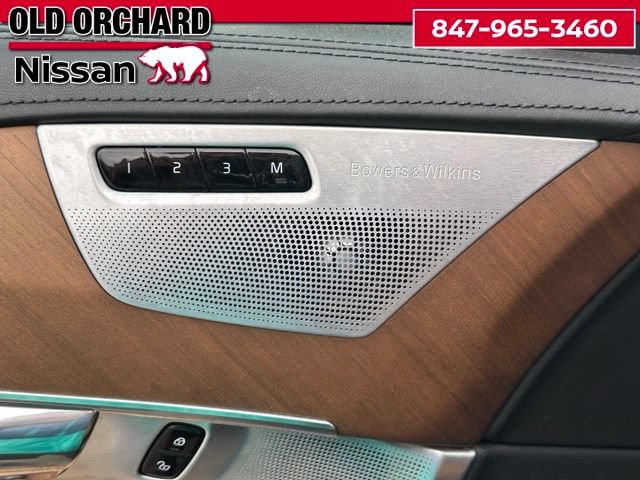 Used 2016 Volvo XC90 T6 Inscription w/ Vision Package AWD/4WD image 10