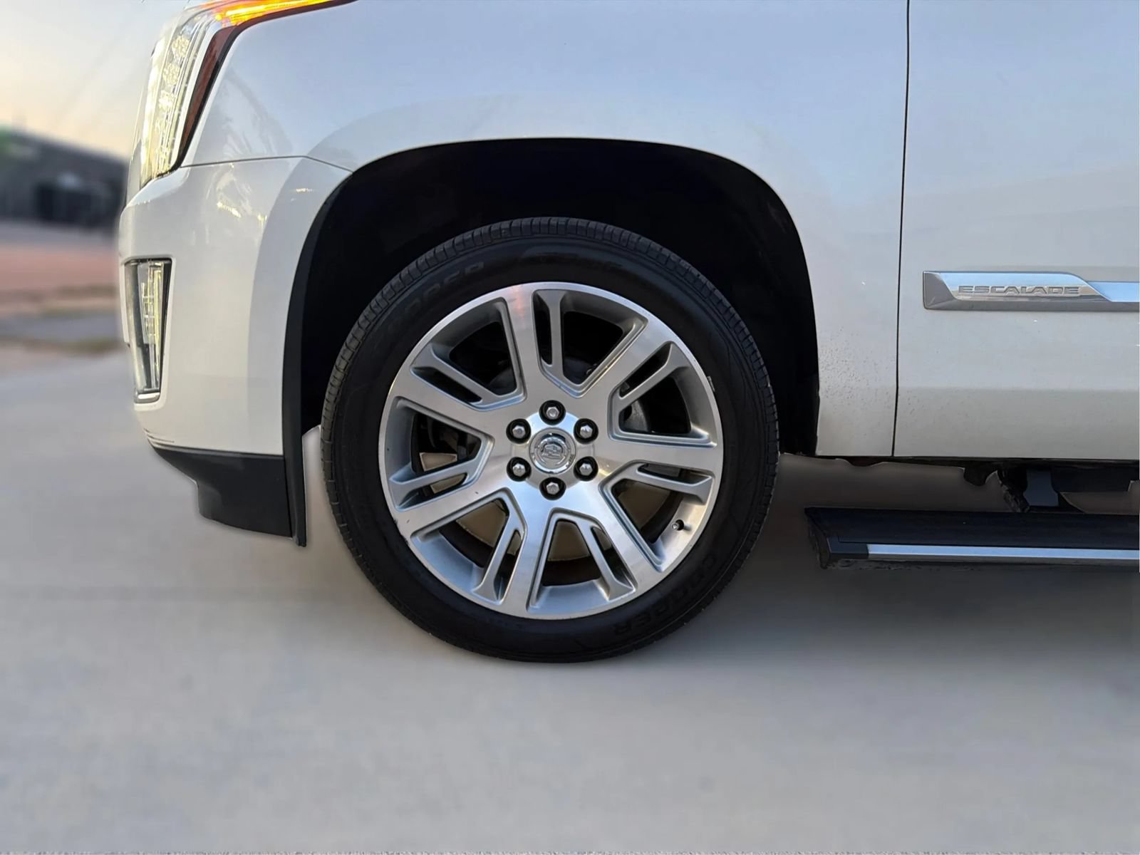 Used 2015 Cadillac Escalade ESV Premium AWD/4WD image 33