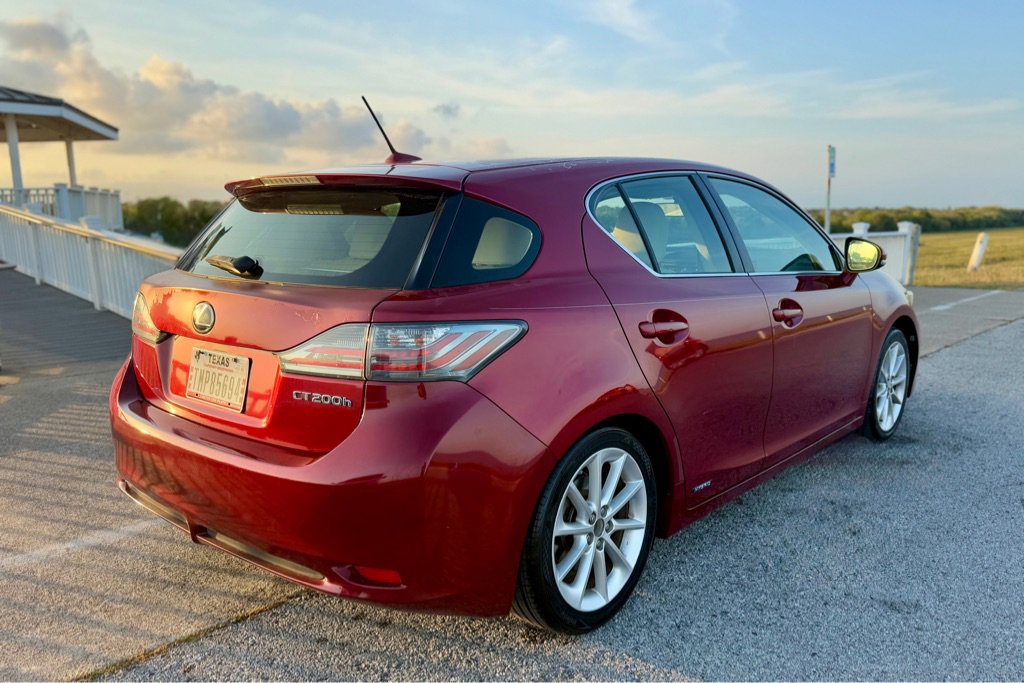 Used 2012 Lexus CT 200h Premium image 5