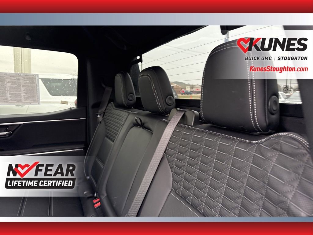 Used 2024 GMC Sierra EV Denali image 32