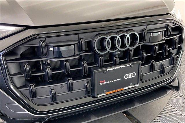 Certified 2025 Audi Q8 Premium Plus image 30