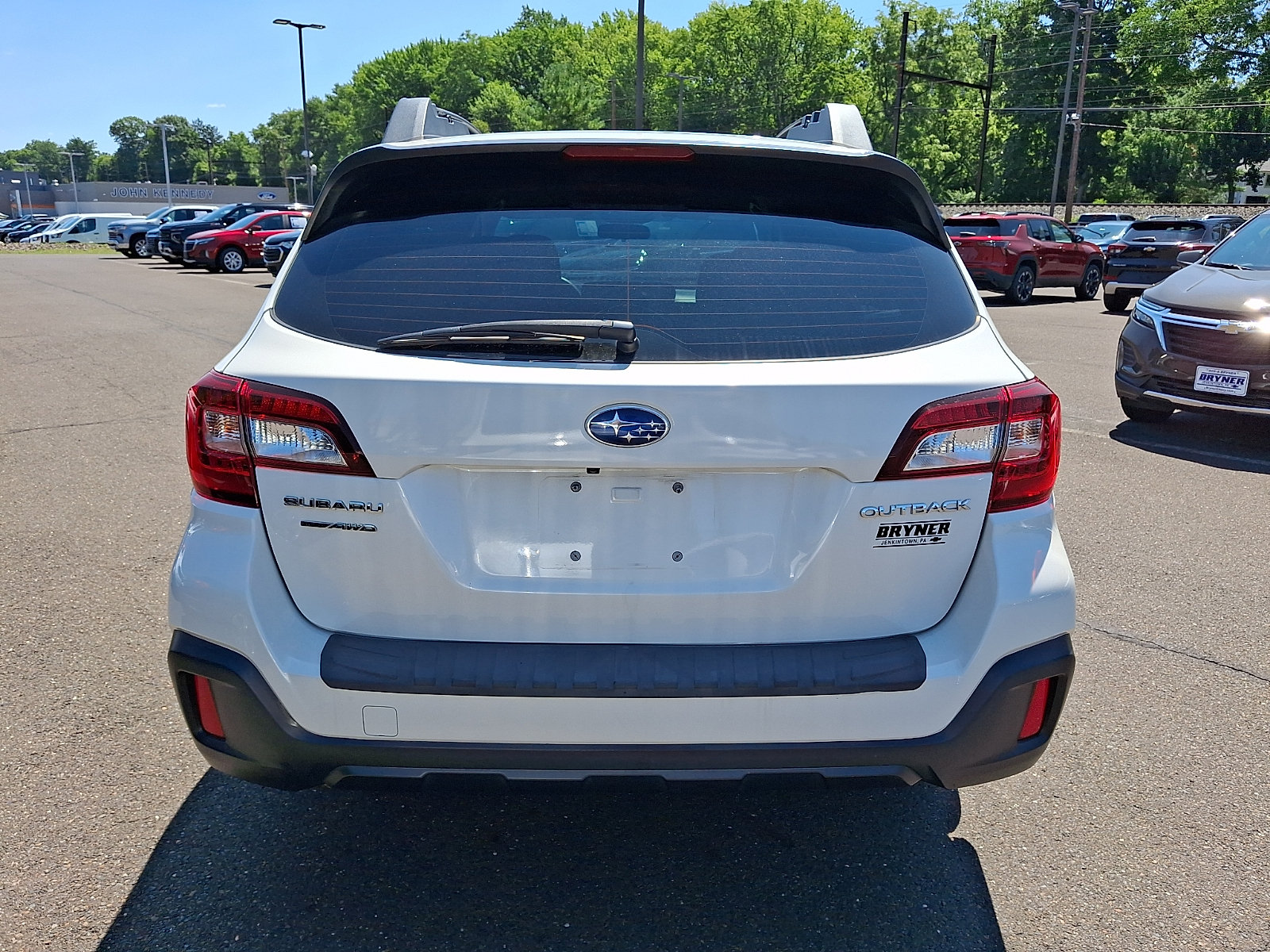 Used 2018 Subaru Outback 2.5i AWD/4WD image 5