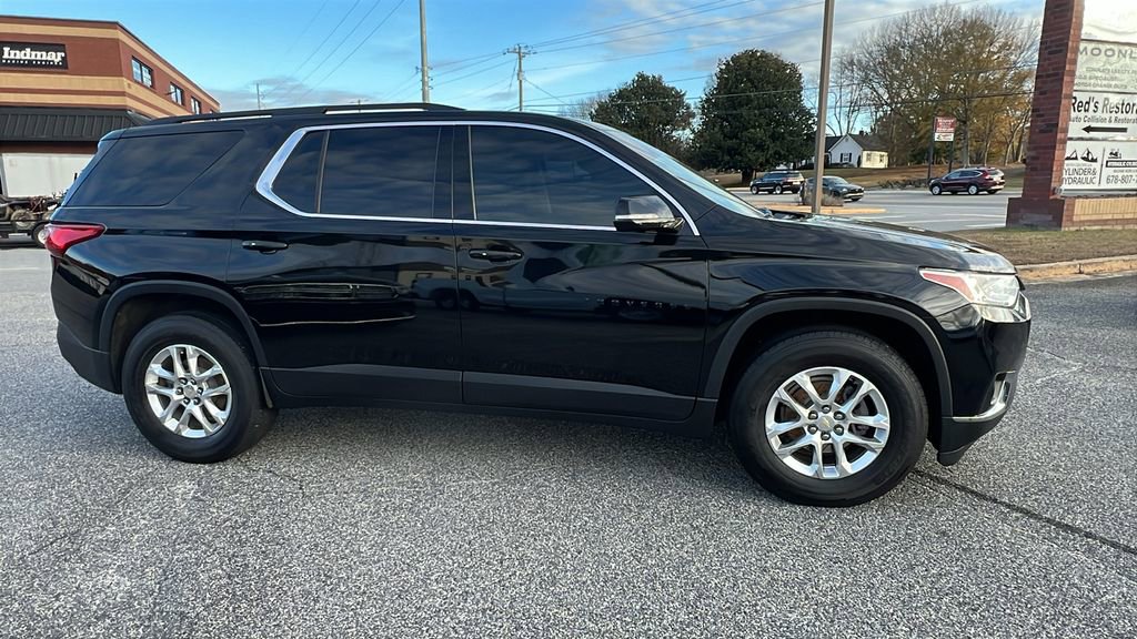 Used 2019 Chevrolet Traverse LT image 4