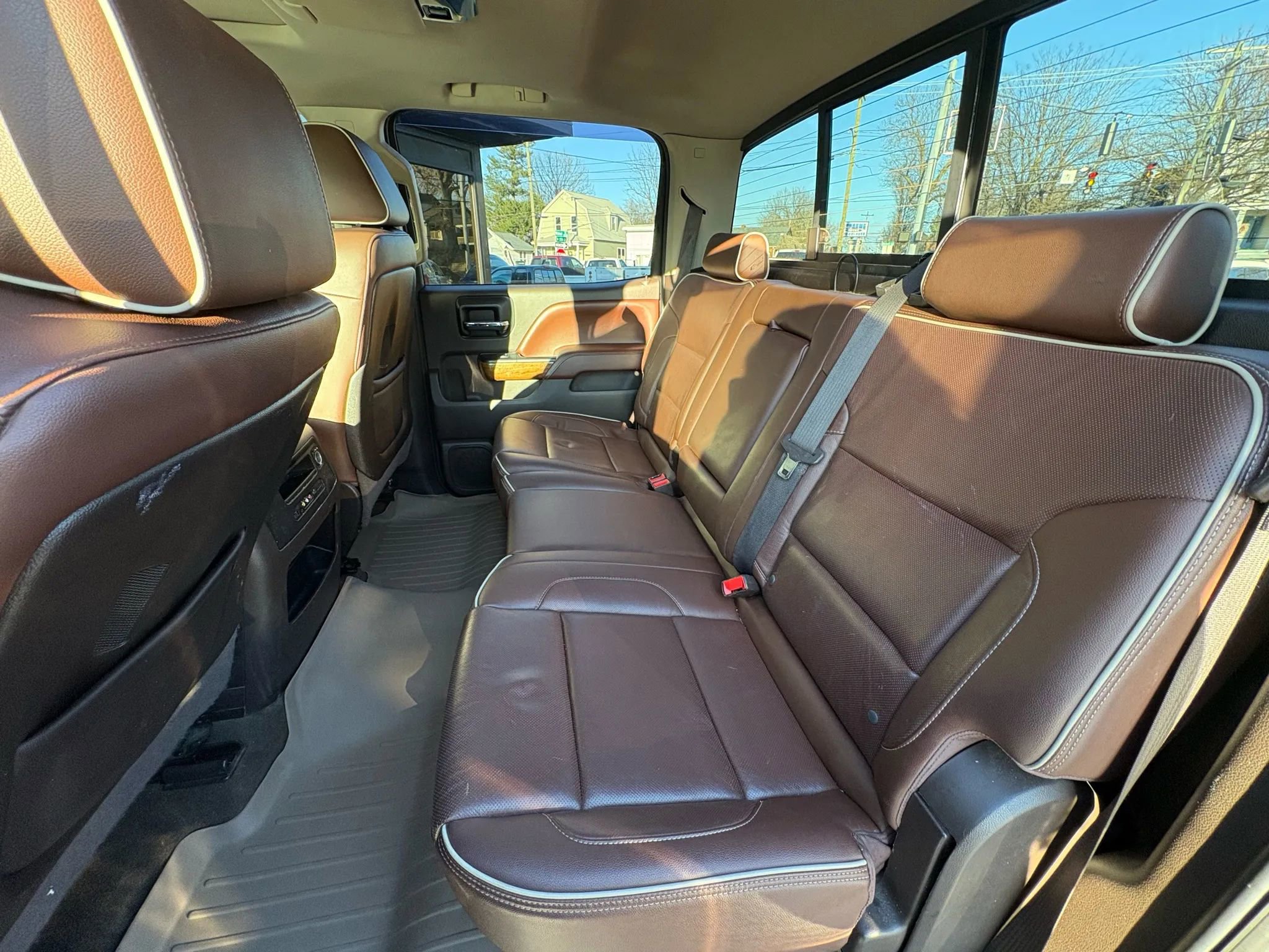 Used 2015 Chevrolet Silverado 3500 High Country w/ Duramax Plus Package image 15