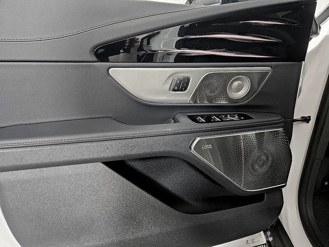 New 2026 Lincoln Nautilus Reserve image 12