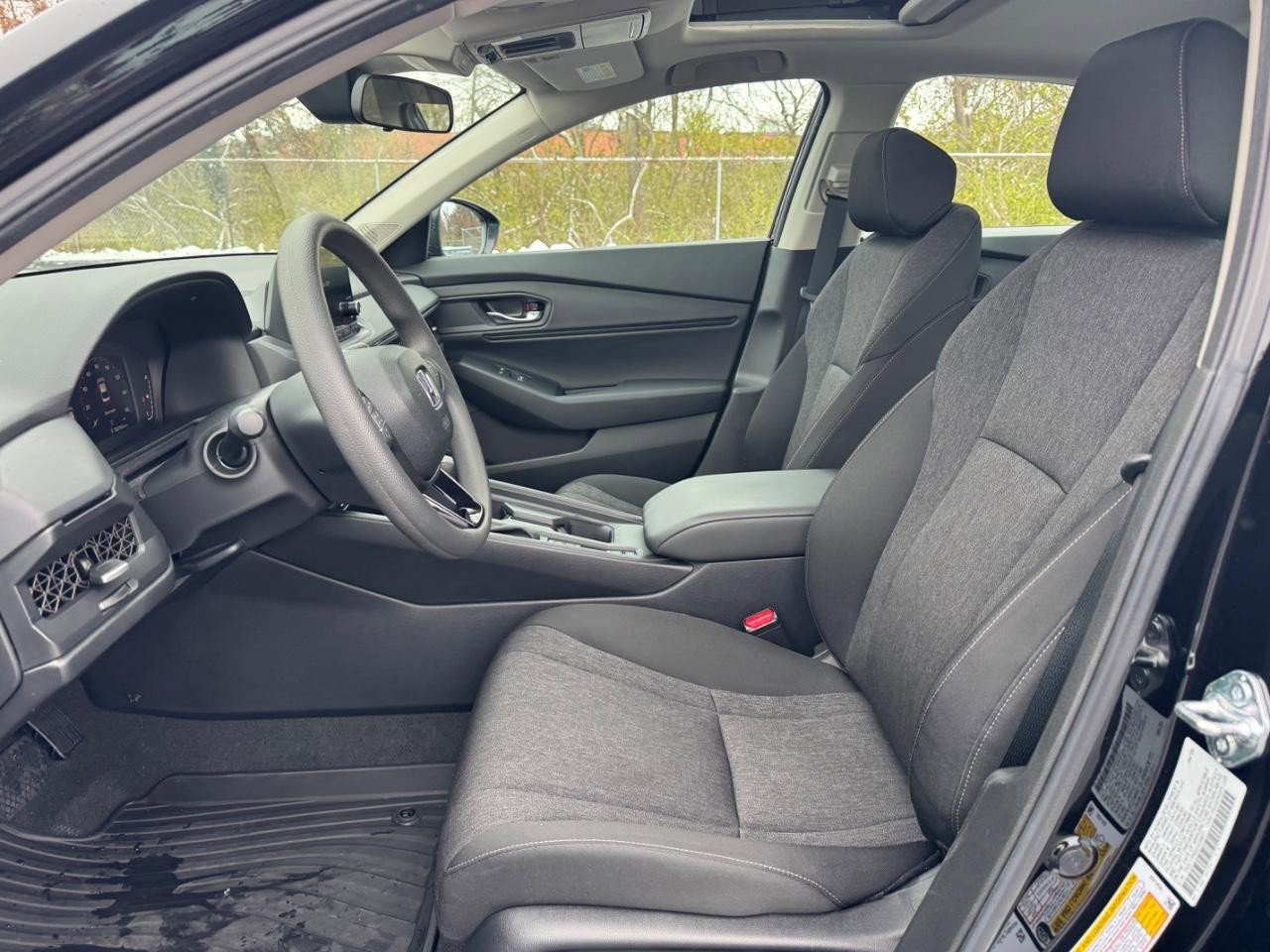 Certified 2025 Honda Accord SE image 20