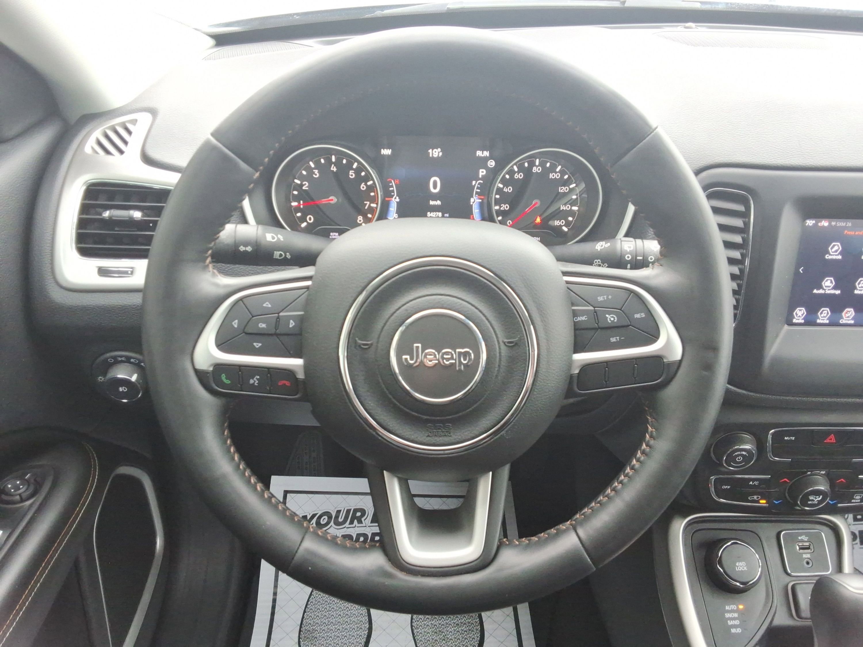 Used 2018 Jeep Compass Latitude w/ Popular Equipment Group image 11