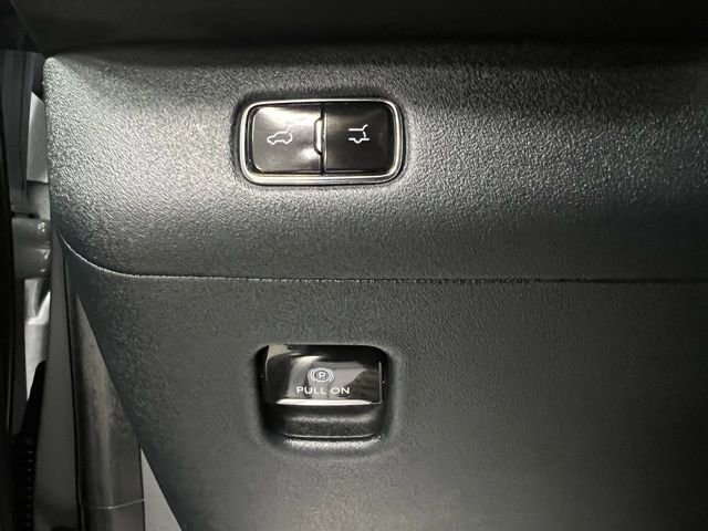 Used 2025 Lincoln Navigator L Reserve image 45