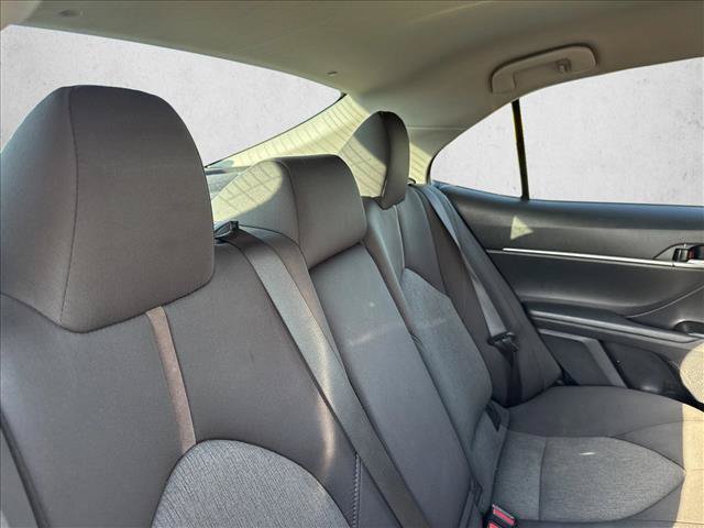 Used 2019 Toyota Camry LE FWD image 16
