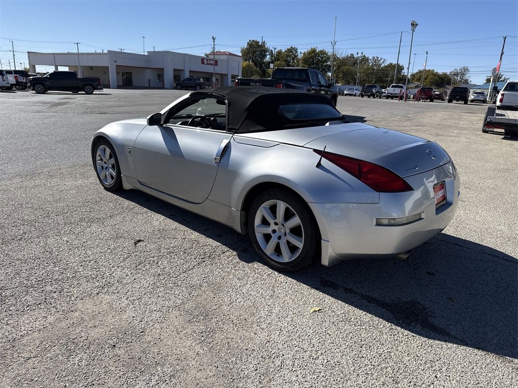 Used 2004 Nissan 350Z Enthusiast image 15