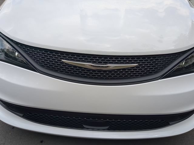 New 2025 Chrysler Voyager LX FWD image 24