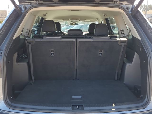 Used 2025 Volkswagen Atlas SE image 16