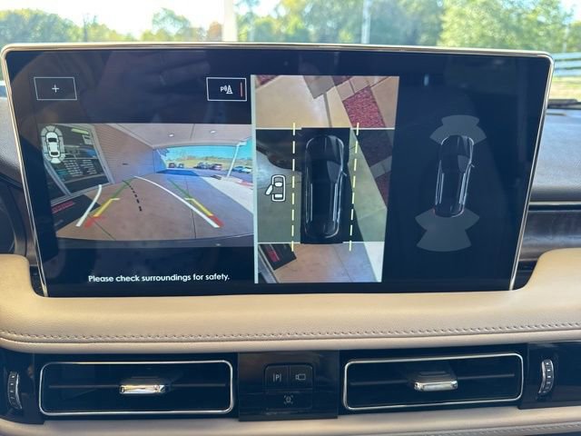 Used 2022 Lincoln Nautilus Reserve w/ Equipment Group 201A image 21