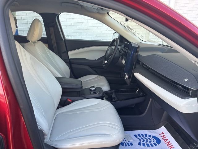 Used 2023 Ford Mustang Mach-E Premium image 39