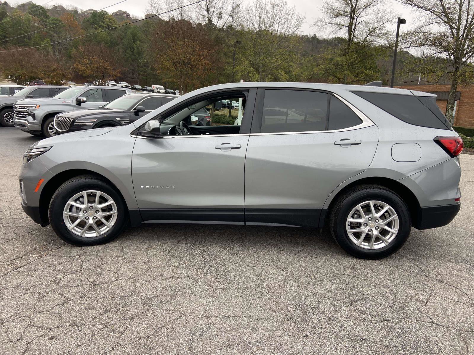 Certified 2024 Chevrolet Equinox LT image 24