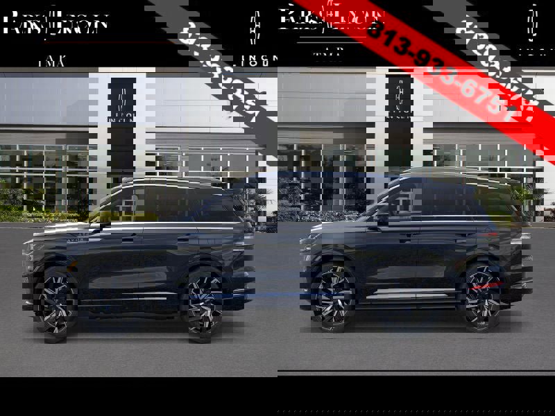 New 2025 Lincoln Aviator Black Label image 3