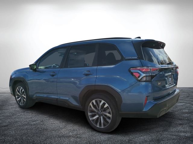 Used 2025 Subaru Forester Touring image 5