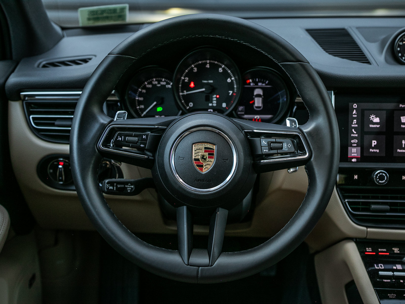 Certified 2026 Porsche Macan AWD/4WD image 13