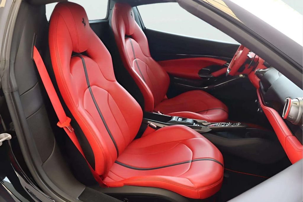 Used 2023 Ferrari F8 Tributo RWD image 12
