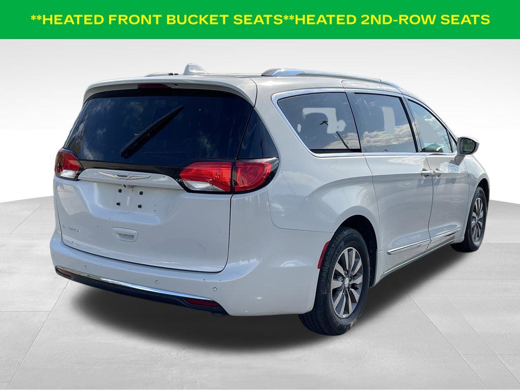 Used 2020 Chrysler Pacifica Touring-L Plus FWD image 8