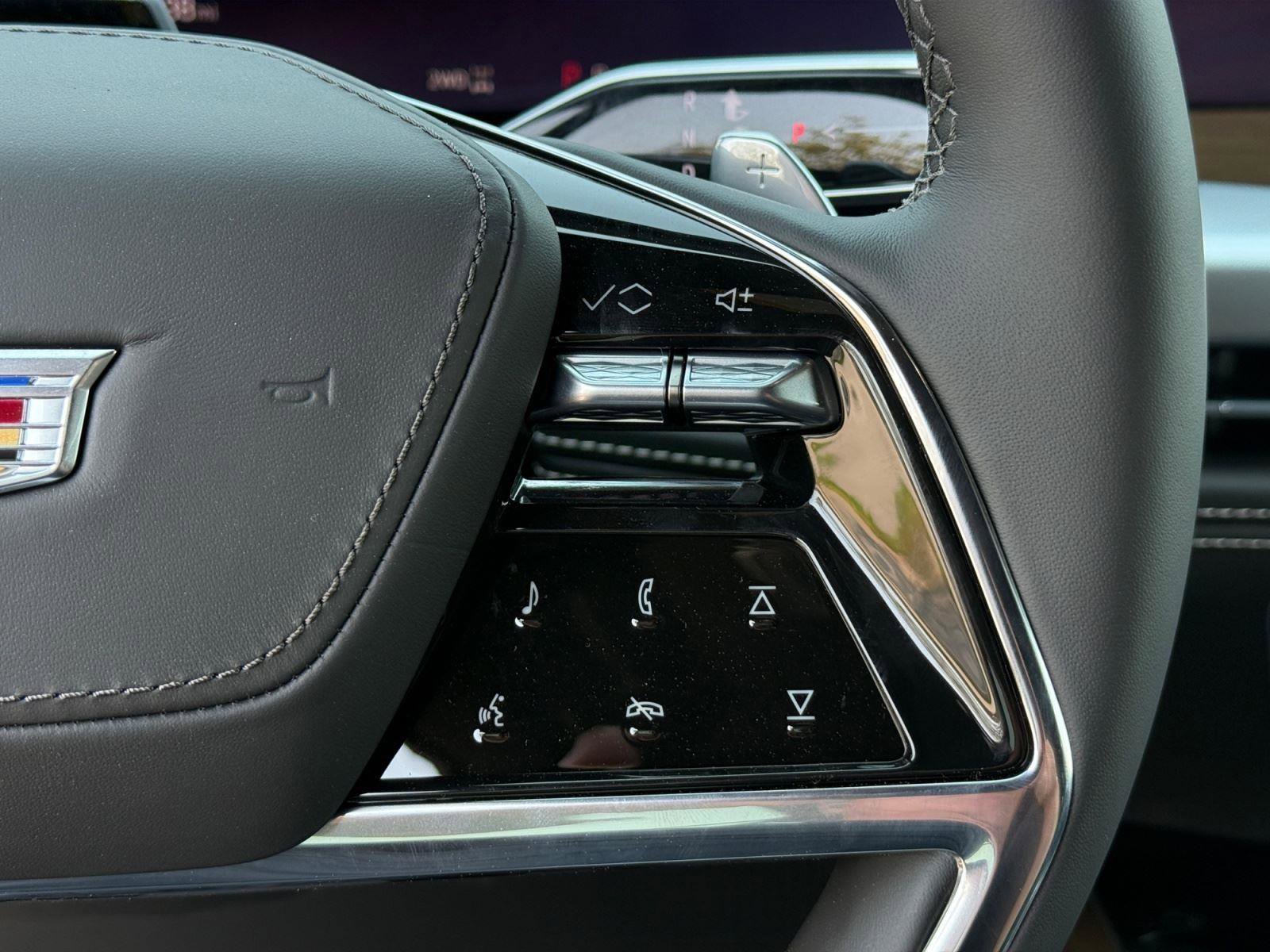 New 2026 Cadillac Escalade Platinum Sport AWD/4WD image 21