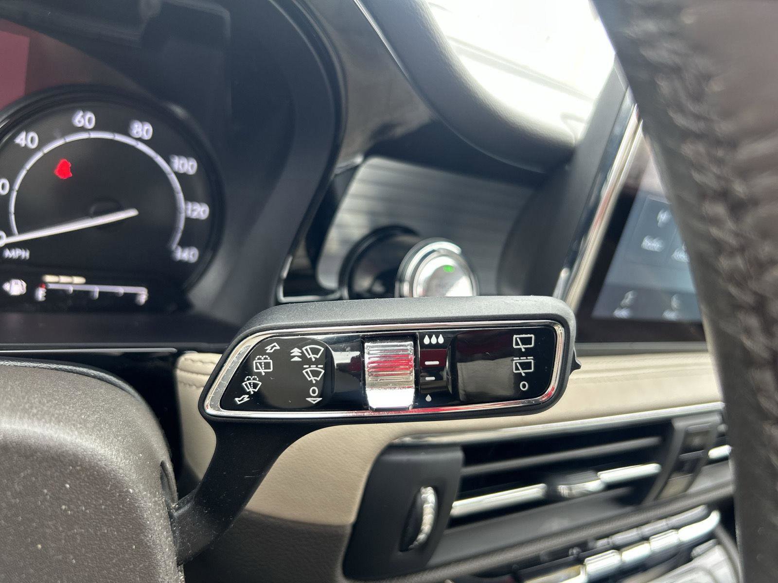Used 2021 Lincoln Corsair FWD image 26