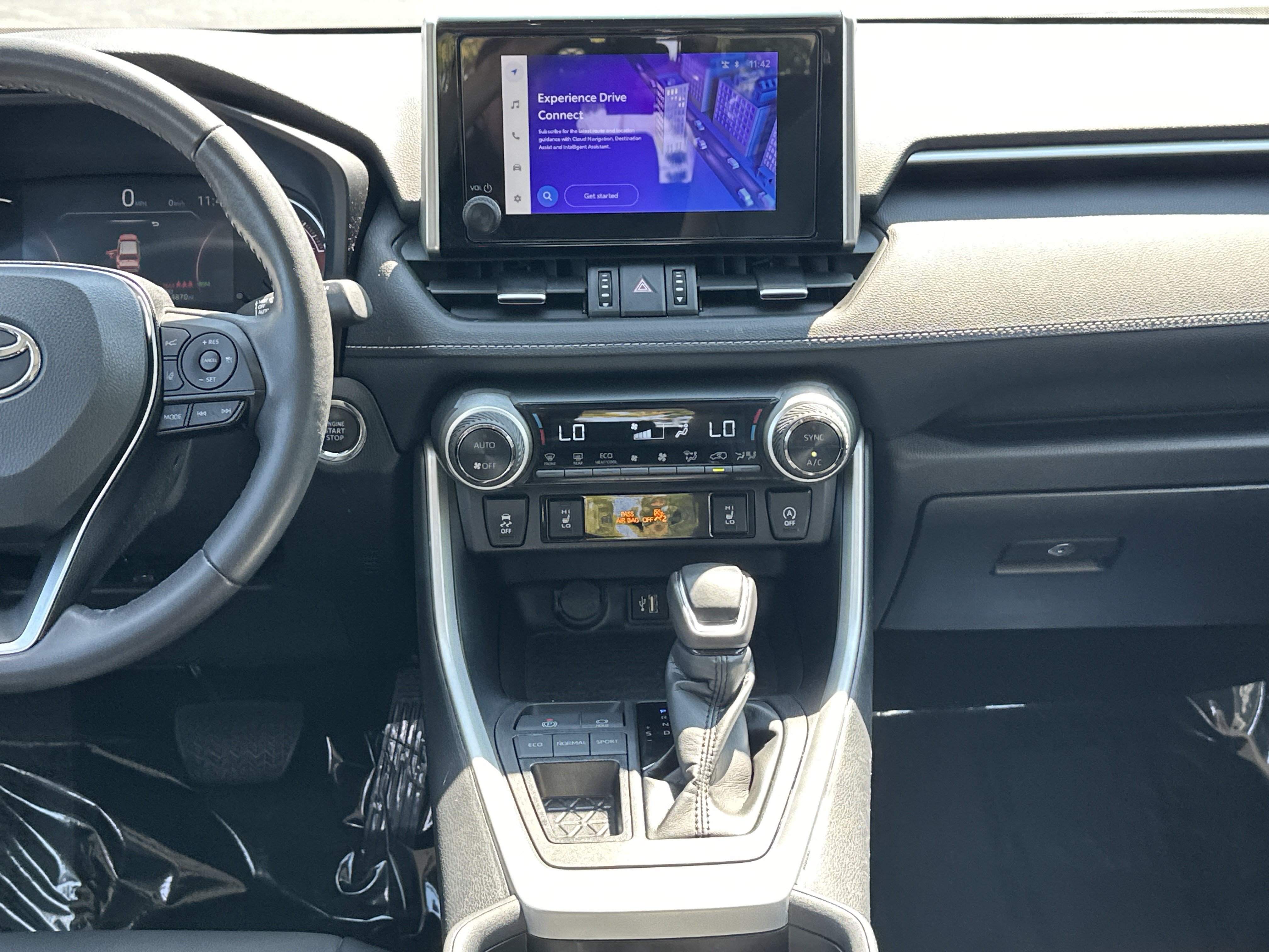Used 2025 Toyota RAV4 XLE Premium w/ Weather Package FWD image 30