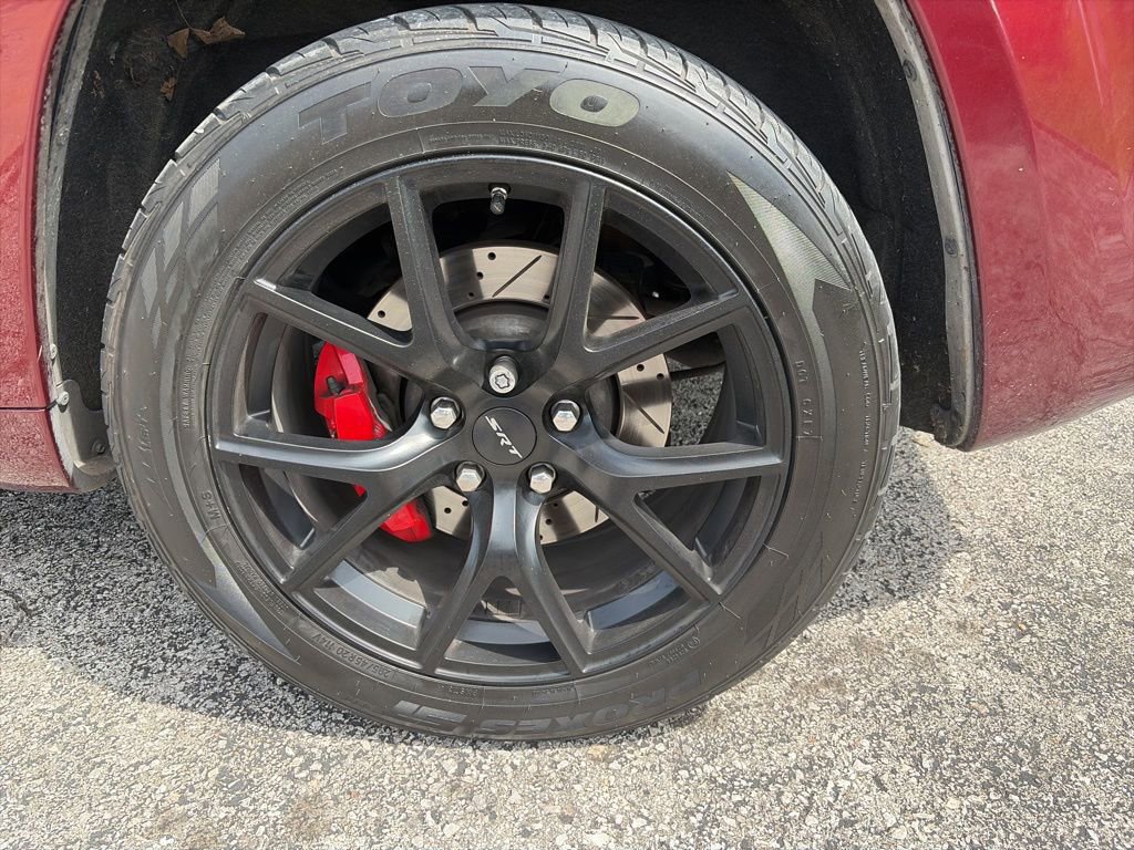 Used 2018 Jeep Grand Cherokee SRT image 10