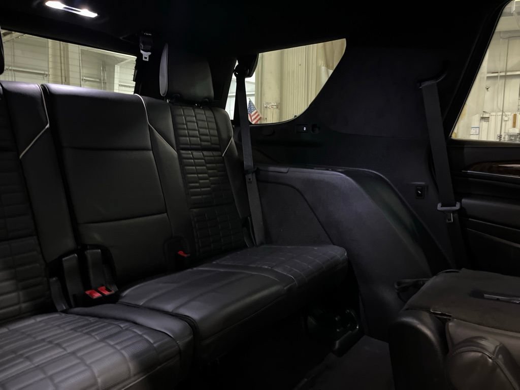 Used 2023 Cadillac Escalade Sport Platinum AWD/4WD image 34