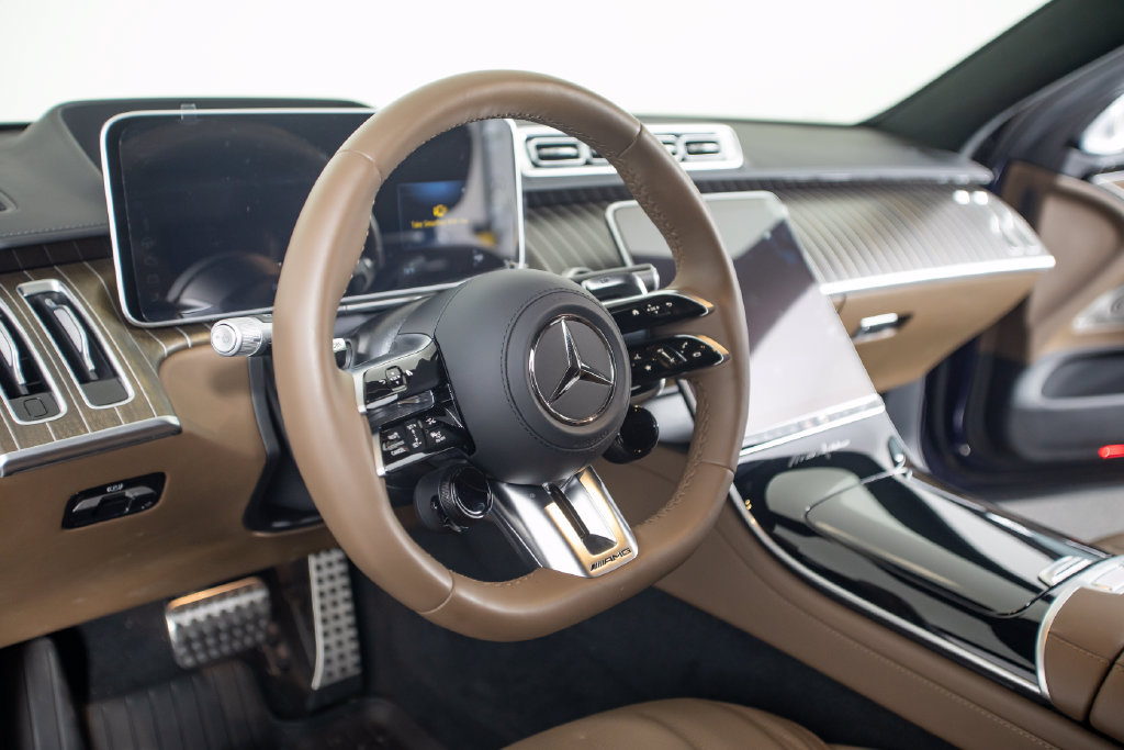 Used 2025 Mercedes-Benz S 63 AMG S image 35