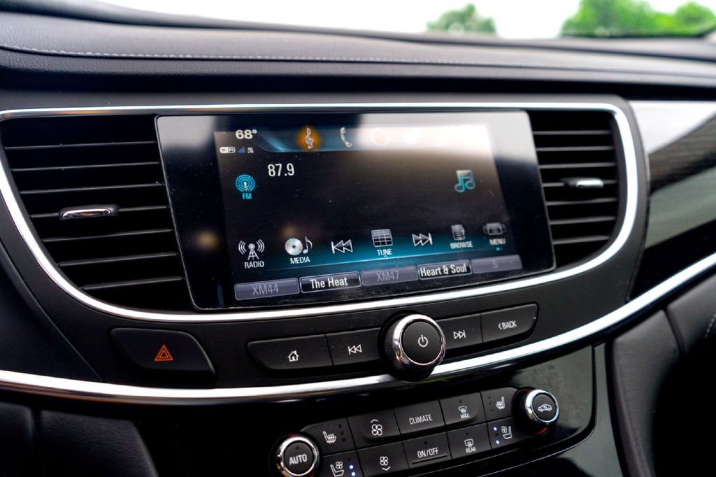 Used 2019 Buick LaCrosse Premium w/ Driver Confidence Package II FWD image 16