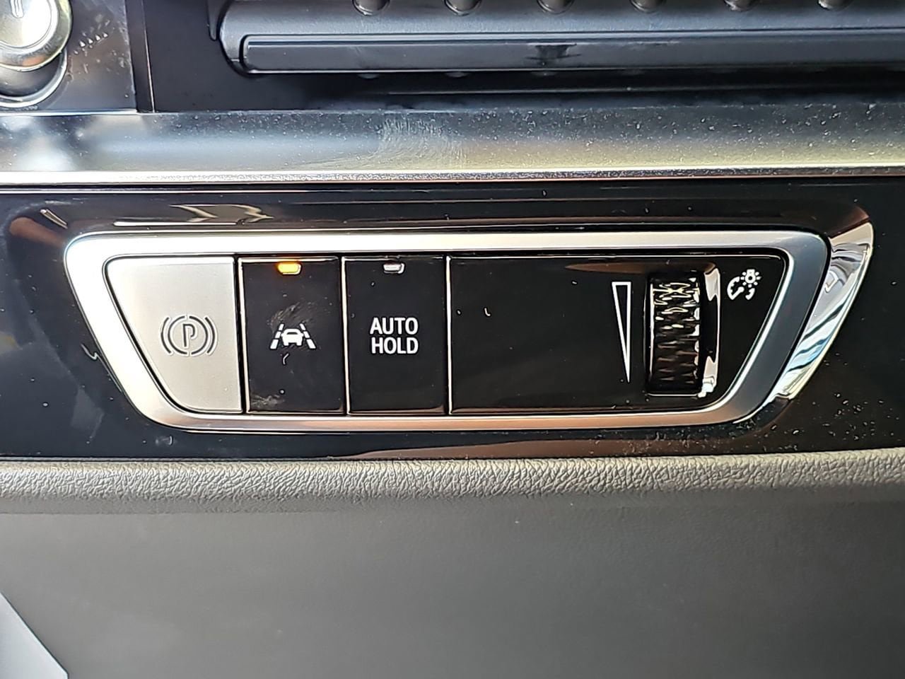 New 2026 Cadillac Lyriq V AWD/4WD image 26