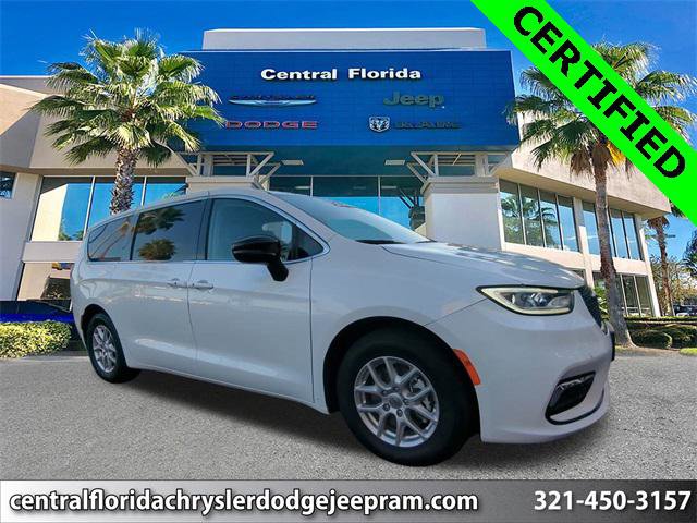 Certified 2024 Chrysler Pacifica Touring-L