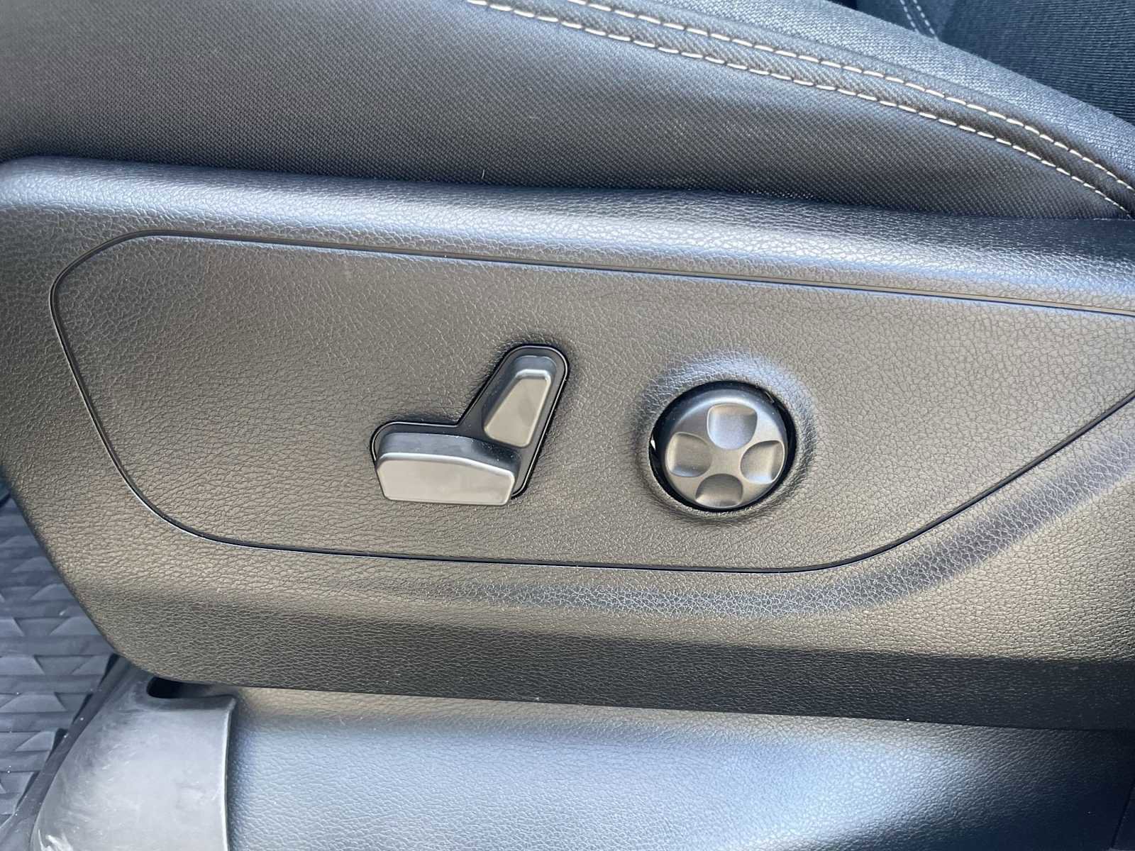 Used 2021 RAM 1500 Big Horn image 14