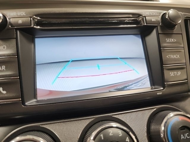 Used 2015 Toyota RAV4 LE image 3