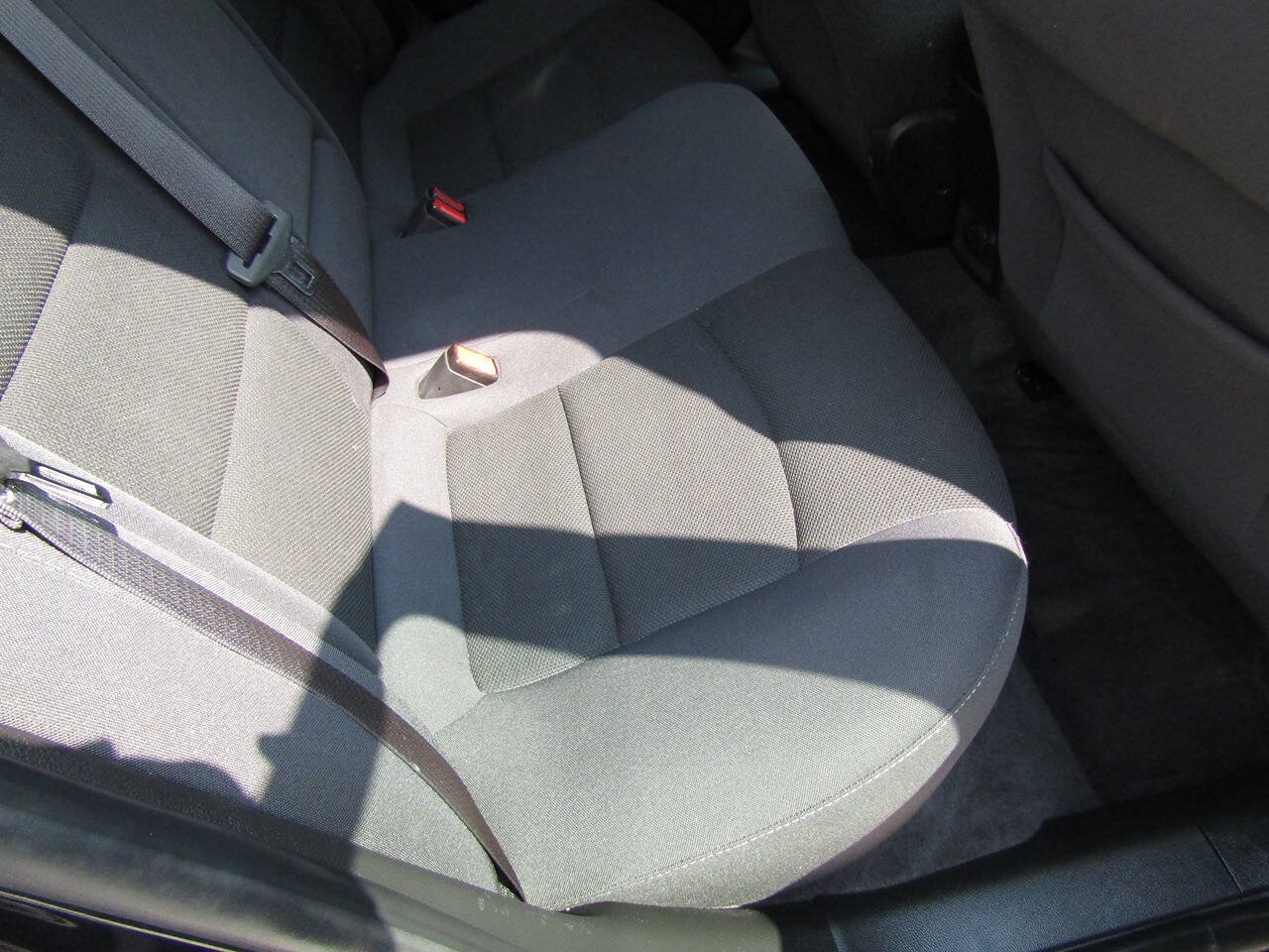 Used 2016 Chevrolet Cruze LT FWD image 15