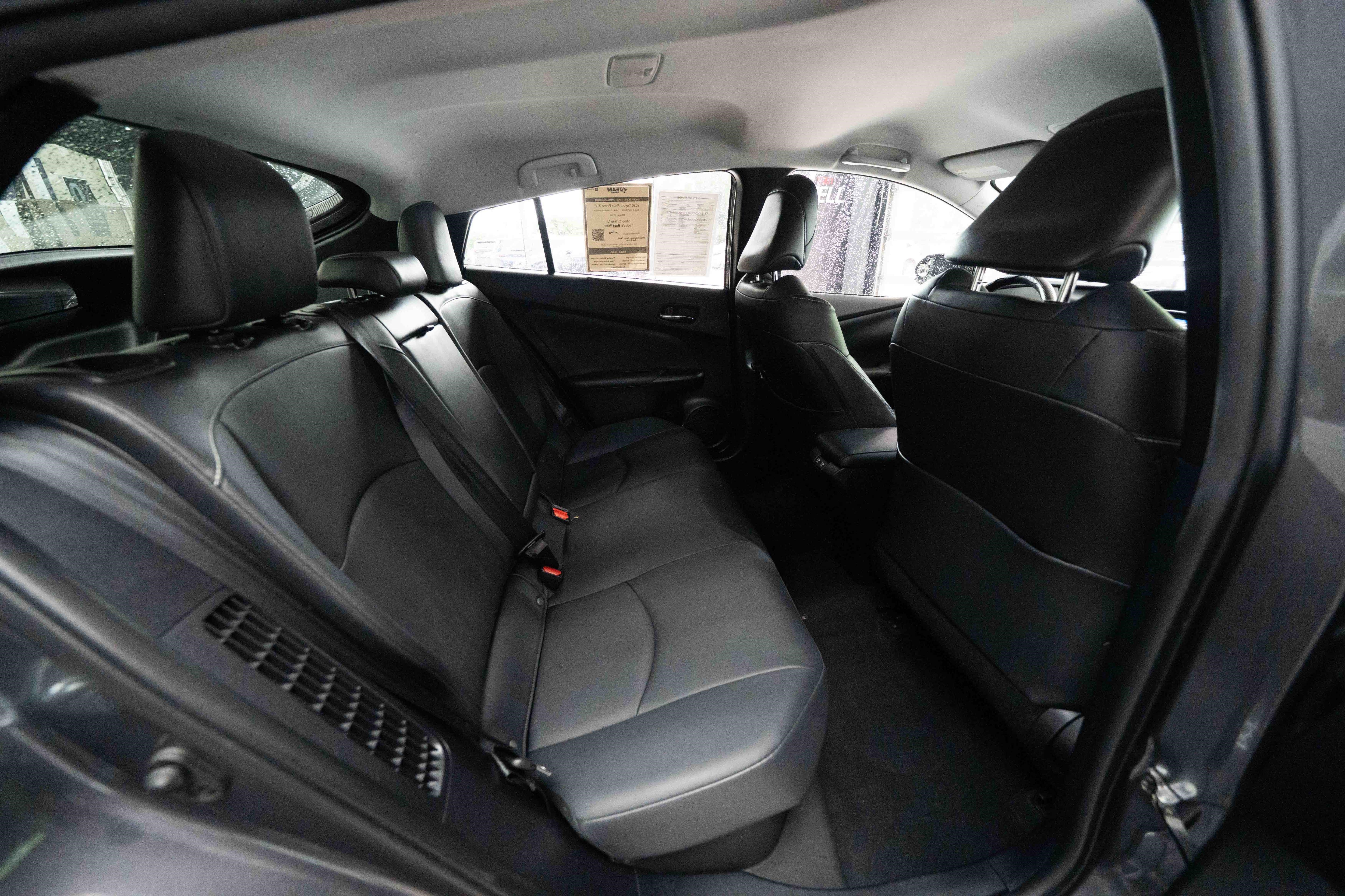 Used 2020 Toyota Prius Prime XLE FWD image 24