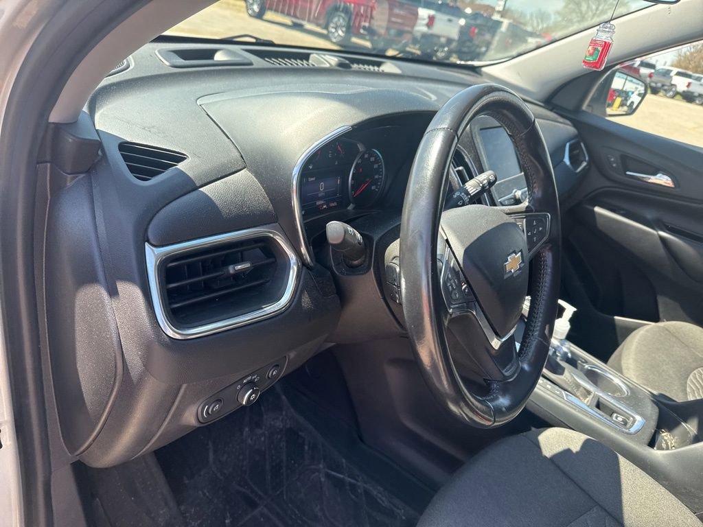 Used 2020 Chevrolet Equinox LT AWD/4WD image 17