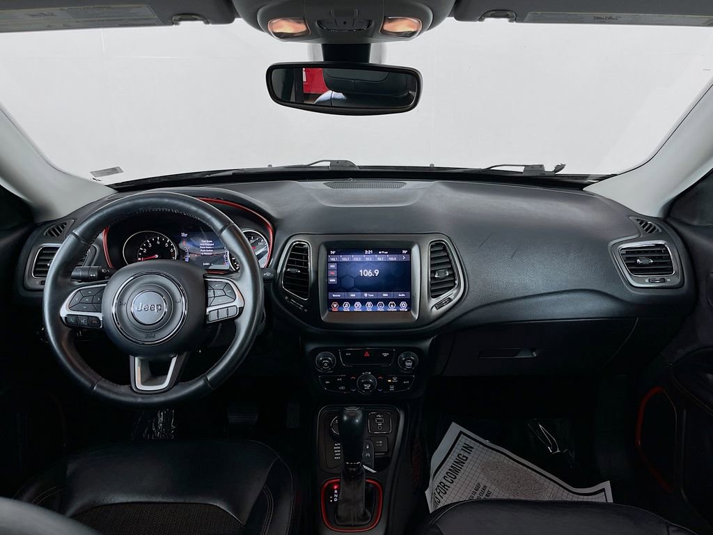 Used 2019 Jeep Compass Trailhawk image 12
