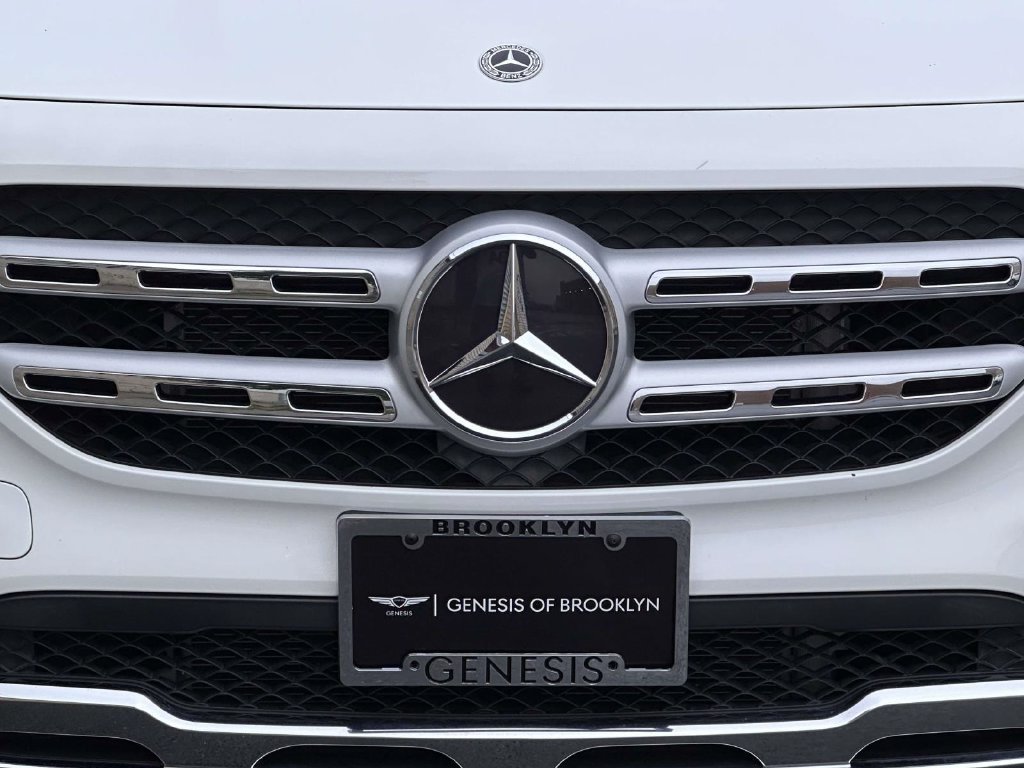 Used 2023 Mercedes-Benz GLB 250 4MATIC image 9