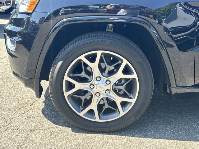 Used 2020 Jeep Grand Cherokee Overland RWD image 14