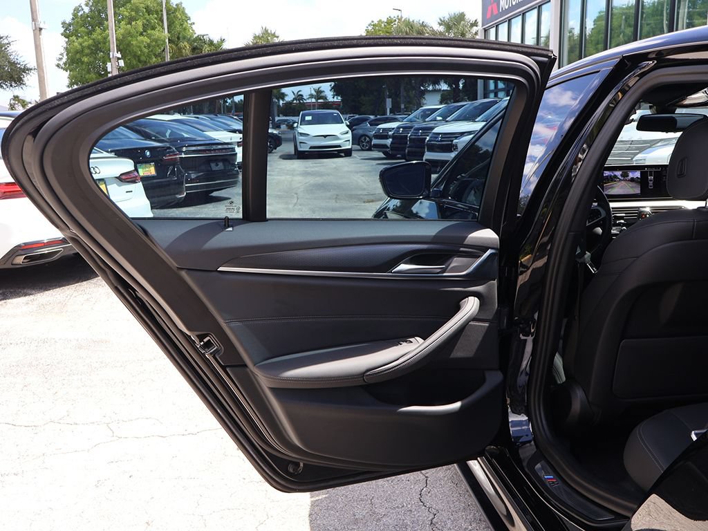 Used 2023 BMW 530i w/ M Sport Package RWD image 28