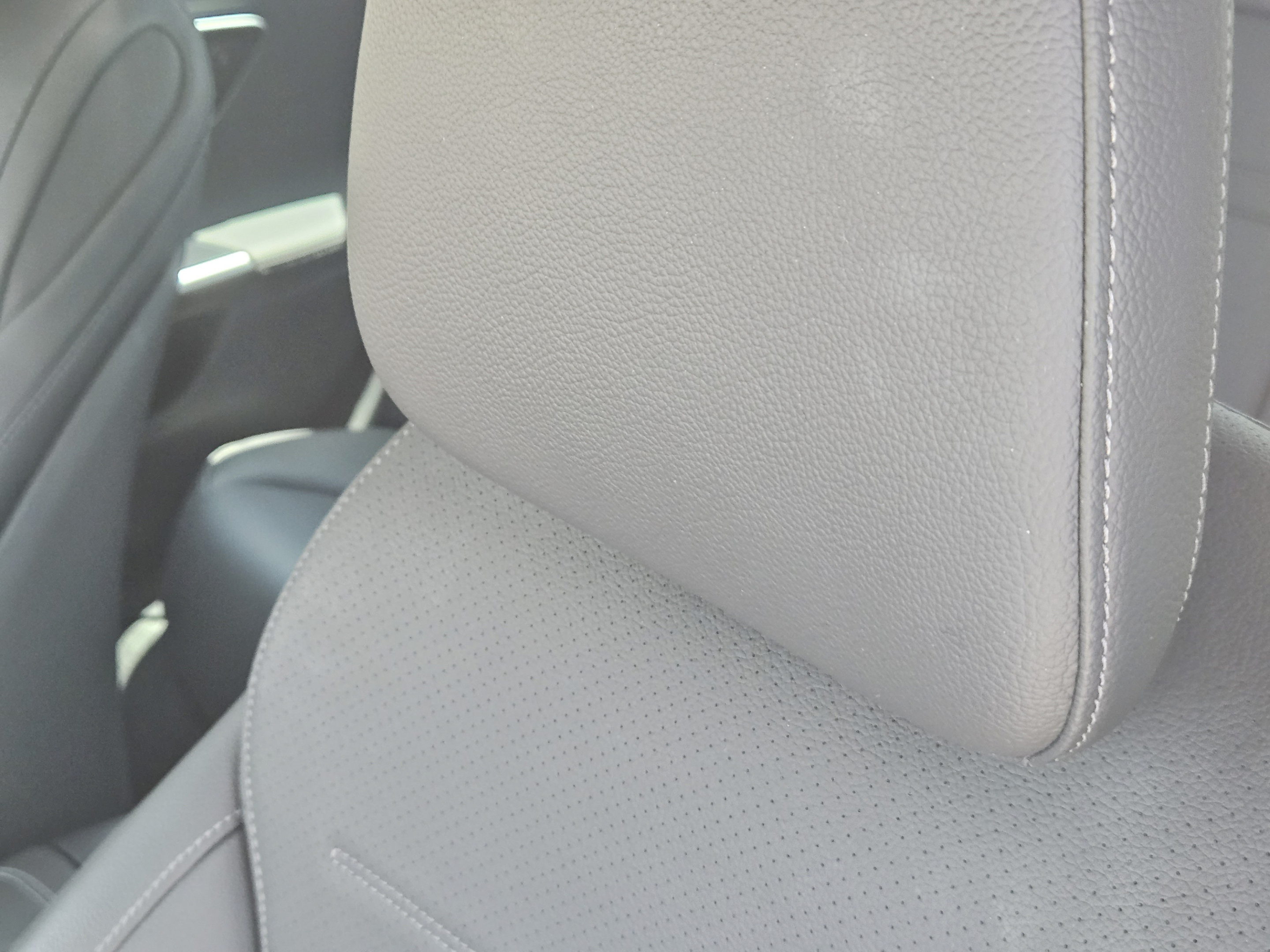 Certified 2024 Mercedes-Benz C 300 Sedan image 7
