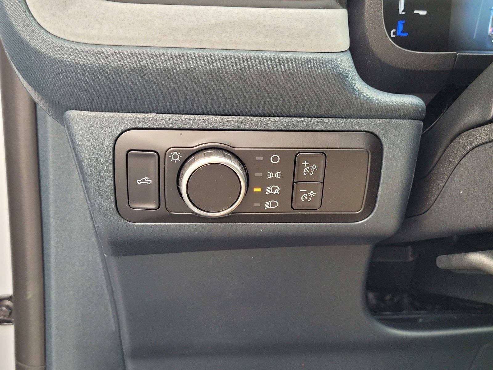 New 2026 Ford Maverick XLT FWD image 15